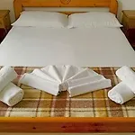 Hotel George & Irene Hotel Chora (Ios)