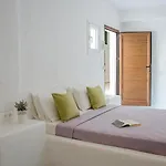 Hotel George & Irene Hotel 2*