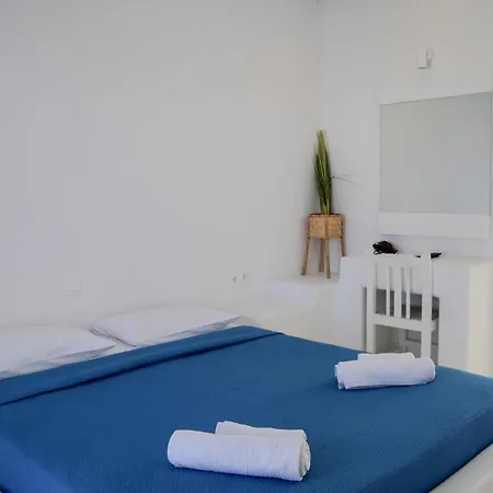 George & Irene Hotel 2*