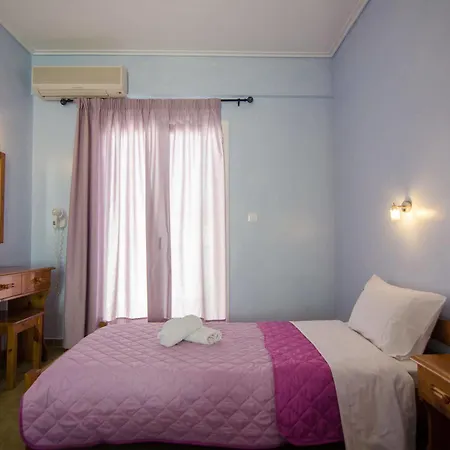 George & Irene Hotel Hotel 2*
