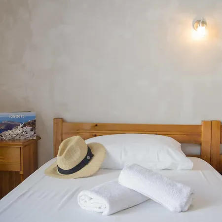 George & Irene Hotel Hotel 2*