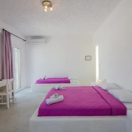 George & Irene Hotel 2*