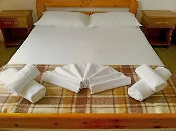 Hotel George & Irene Chora