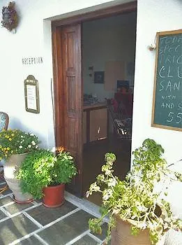 George & Irene Hotel