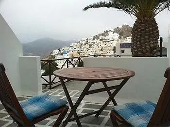 George & Irene Hotel 2*