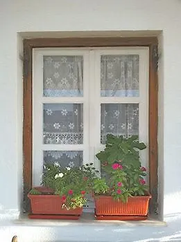 George & Irene Hotel 2*