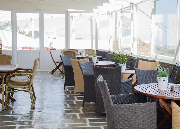 George & Irene Hotel