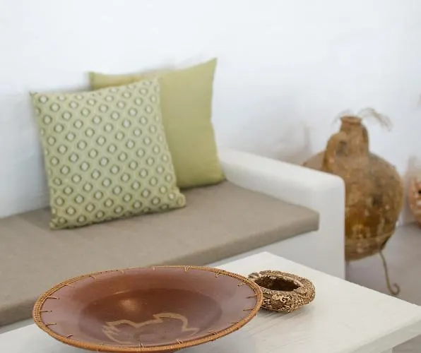 George & Irene Hotel