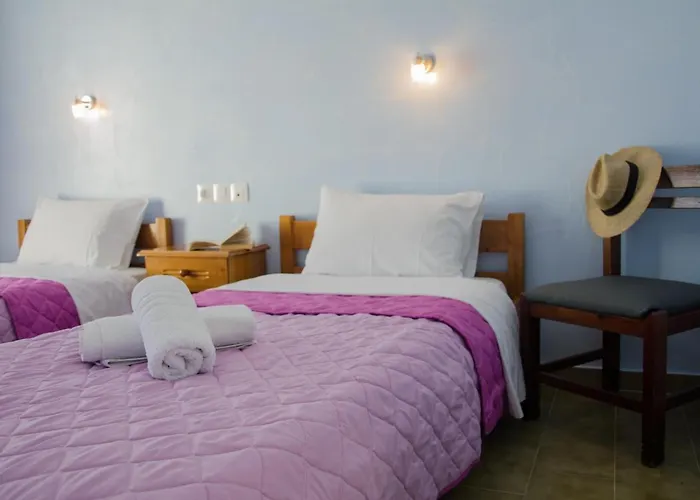 George & Irene 2* Ios