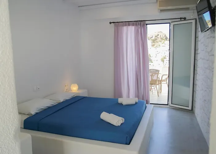 Hotell George & Irene 2*