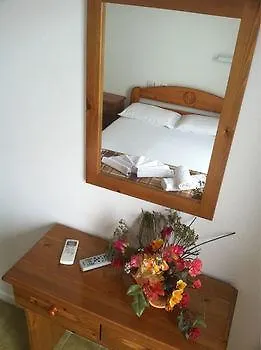 Hotell George & Irene 2*